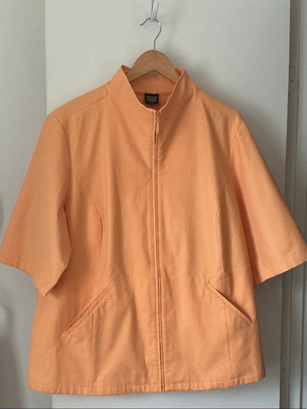 EILEEN FISHER Light Peach Short-Sleeve Zip Jacket. Missing tag size.